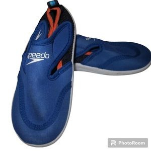 Boys Speedo Water Swim Summer Shoes Size Large Kids Size 9-10 GUC